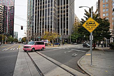 《颂钟长鸣》官方模组支持上线，创意工坊开启玩家创作时代